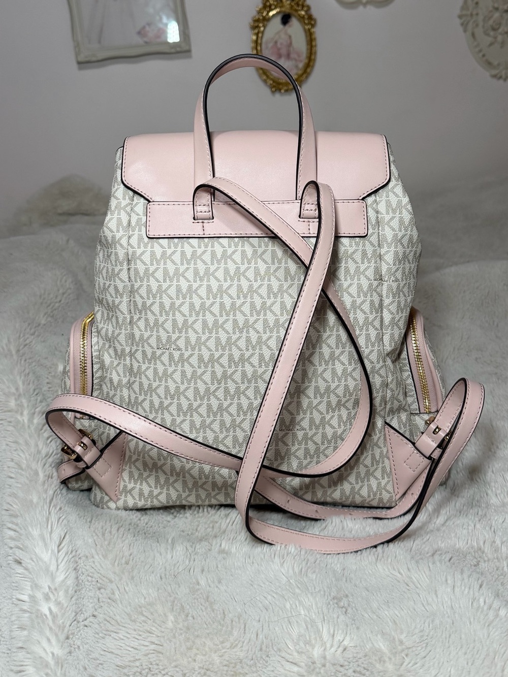 Michael Kors Jet Set Pink & Beige Signature Backpack with Gold Chain - Picture 6 of 9